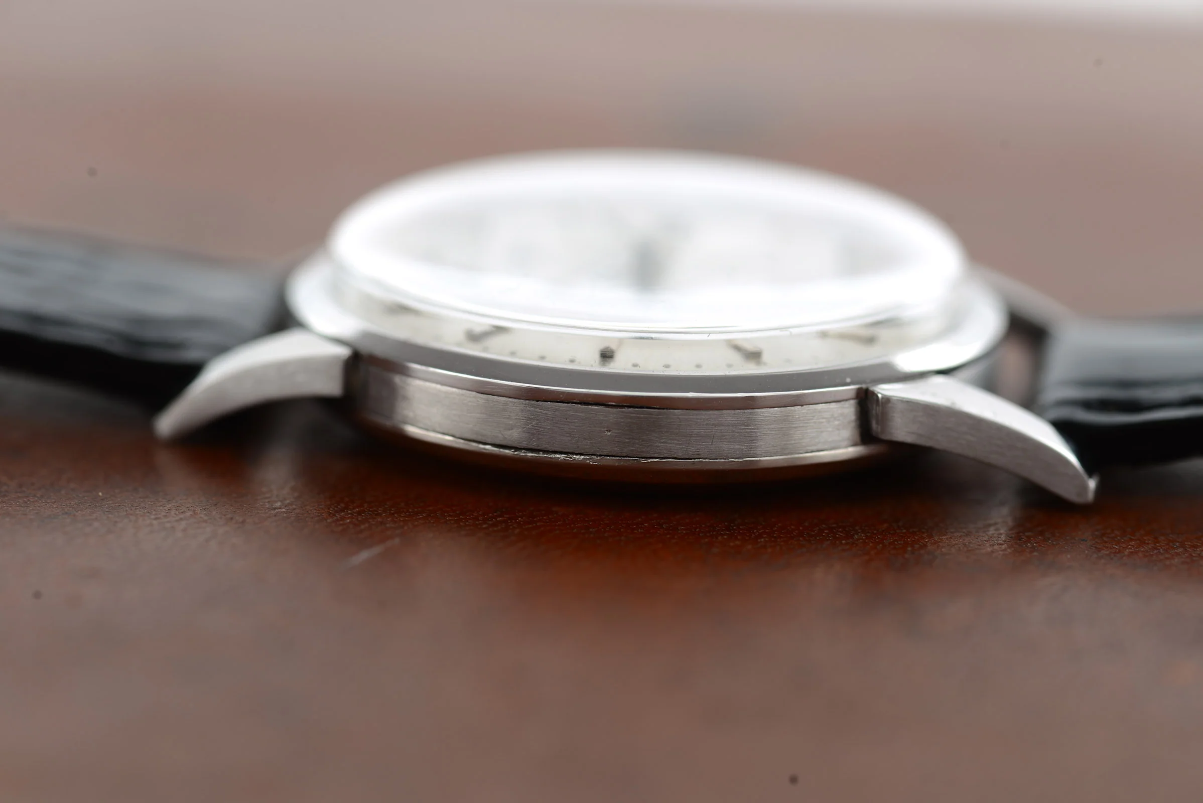IWC platinum case automatic (1961) - Image 7